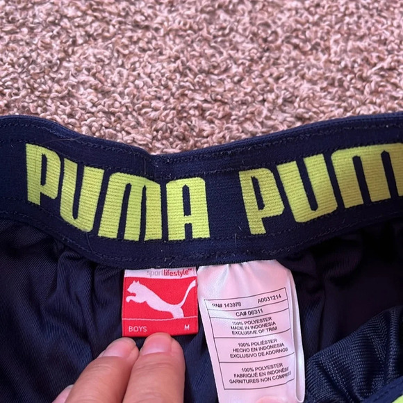 Boys Puma shorts - Picture 3 of 3